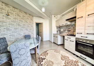 Bloc Nou! Elat Neocons! Posta Veche, str. Gheorghe Madan. 1 camera. Euroreparatie!!!9