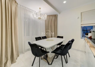 3 dormitoare / living spatios / Bazin8