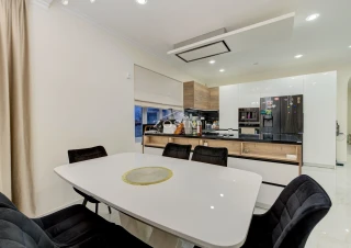 3 dormitoare / living spatios / Bazin9