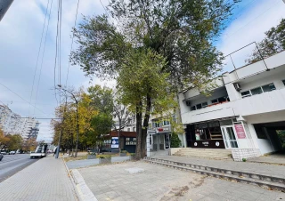 Serie 135! Prima Linie! Str. Bogdan Voievod, sec. Râșcani, 3 camere. Bilaterala!