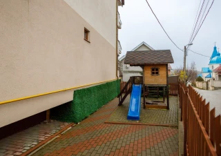 Club House! Apartament in 2 Nivele! Or. Durlesi, str. Balcani, , 2 camere + living spatios. Euroreparatie!12