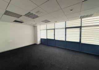 Chirie oficiu 225 m² în Business Center Kentford6
