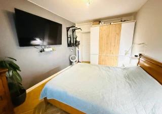 Parc Avgan! Sec. Riscani, str. Miron Costin. 2 camere + living. Bilaterala. Euroreparatie!!!8