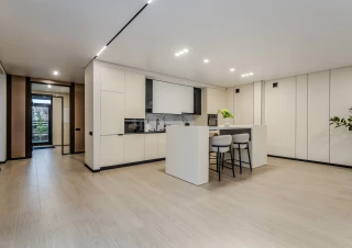 Casă exclusivă High-Tech cu piscină proprie | Zonă rezidențială nouă – Colonița5