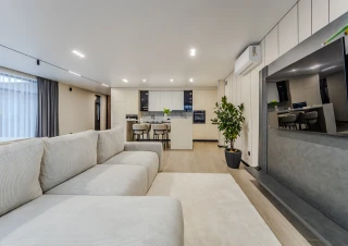 Casă exclusivă High-Tech cu piscină proprie | Zonă rezidențială nouă – Colonița7