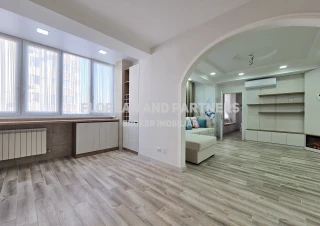 Doua camere cu Living! 84m2. NOU!3