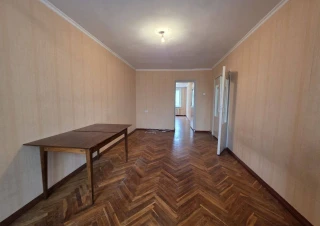 Parc Avgan! Sec. Riscani, str. Miron Costin. 2 camere. Bilaterala! Necesita Reparatie!!!7