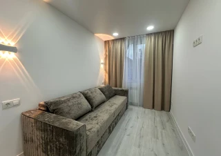 Parc Dumitru Riscanu! Sec. Riscani, str. Tudor Vladimirescu. 3 camere + living. Euroreparatie!!!4