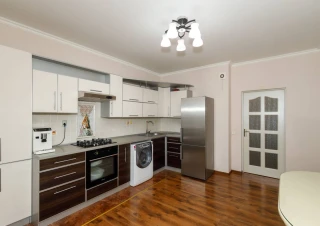 Vânzare Apartament Premium – 93 mp, Design Modern și Birou Panoramic – Râșcani3