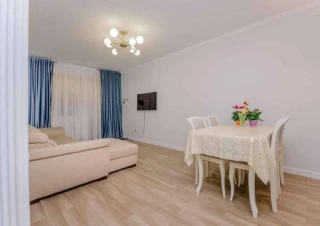 Продается 3-комнатная квартира, сектор Старая Почта, улица Магда Исанос, этаж 1 из 5.3