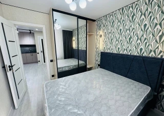 Sec. Riscani, str. Miron Costin! Apartament cu 2 camere + living! Euroreparatie! Mobilat Complet! Parc Avgan!!!