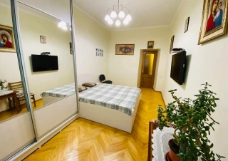 Аренда от 3 месяцев!!! Сдается в аренду 4-комнатная квартира. Двусторонняя. Автономное отопление!!!11