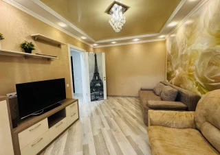 Serie MS! Prima Linie! Sec. Riscani, bd. Moscova. 1 camera. Parc Avgan! Reparat si Mobilat!!!2