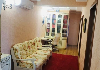 Представляем вам квартиру в жилом комплексе Драгалина, расположенном в секторе Ботаника, ул. Гренобль!6