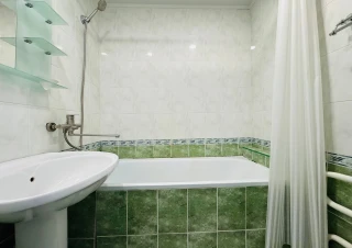 Chirie pe Termen Indelungat!!! Sec. Riscani, bd. Moscova. 3 camere. Prima Linie.10