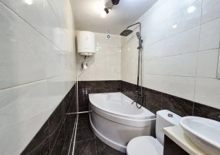 Posta Veche, str. Postei. 3 camere + living. Euroreparatie!!!5