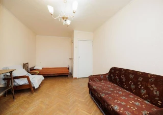 Parc! Sect. Rîșcani, str. Miron Costin. 1 cameră. Necesită reparație! Priveliște spre pădure!!!5