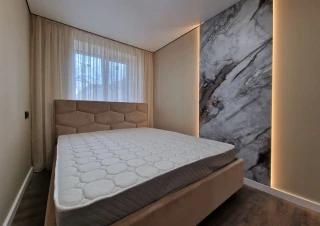 Sec. Telecentru, str. Academiei. 2 camere + living. Euroreparatie! Mobilat!!!12