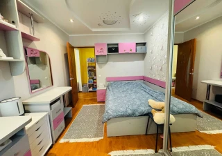 Parc Avgan. Sec. Riscani, str. Miron Costin. 3 camere! Euroreparatie!!!8