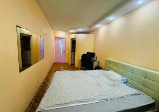 Parc! Sec. Riscani, str. Florilor. 2 camere + Living. Reparatie Medie! Bilaterala!!!5