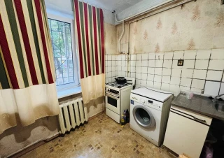 Se închiriază apartament într-un bloc de locuințe situat în zona Rîșcani, str. Kiev 16/4!12