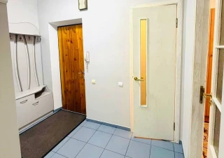 Sector Rîșcani, bd. Moscova. 4 camere. Prima linie. Parc Mezon! Reparat și mobilat! Bilateral!!!9