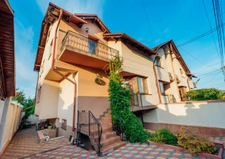 Chirie | TownHouse | Stauceni